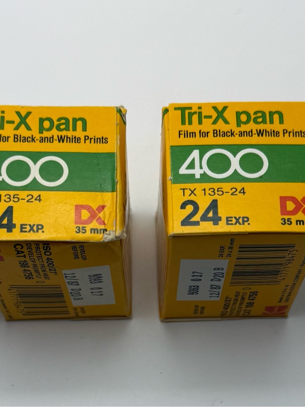 Lot Of 4 Vintage Kodak 35mm
Film B&W Plus-XPan 125 PX
135-20 Tri-X 400 TX 135-24